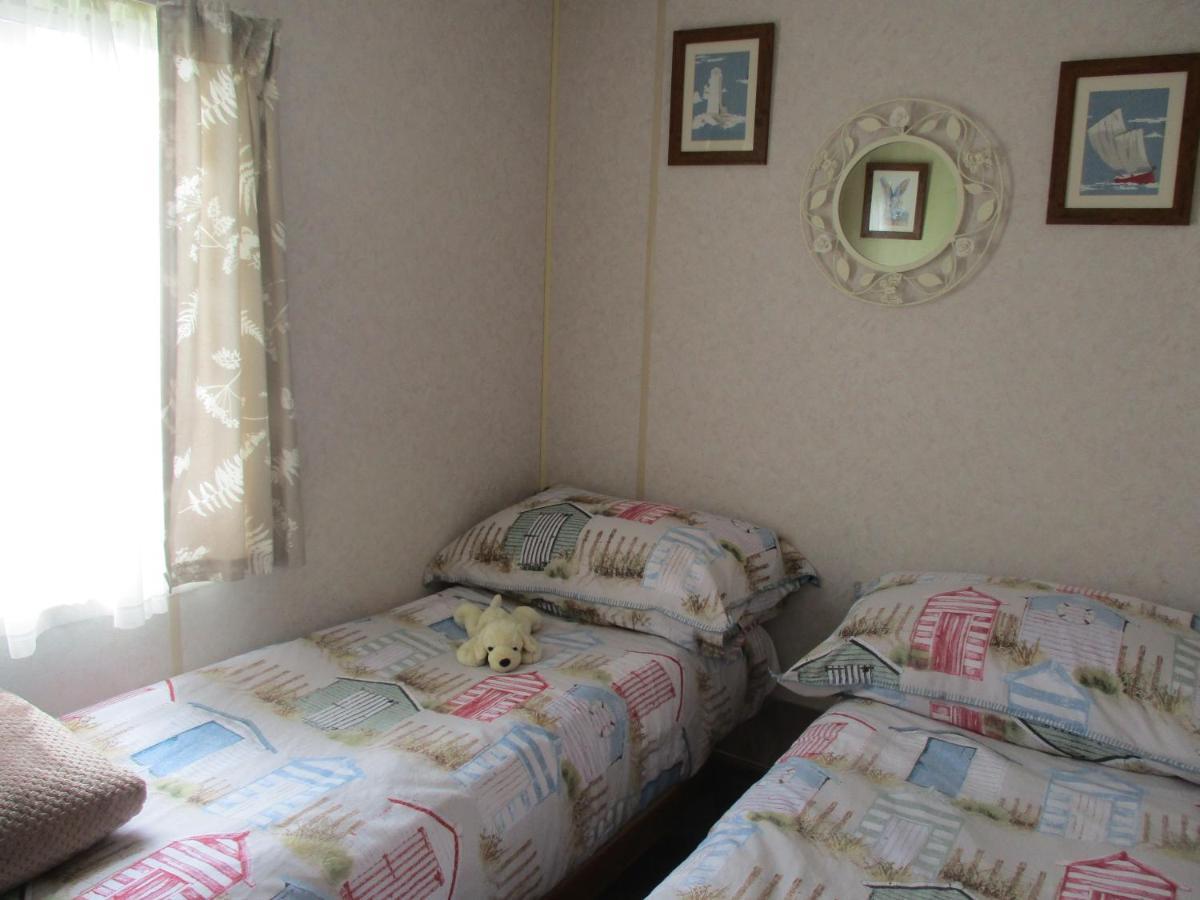 Summer Breeze Caravan Bacton  Ngoại thất bức ảnh